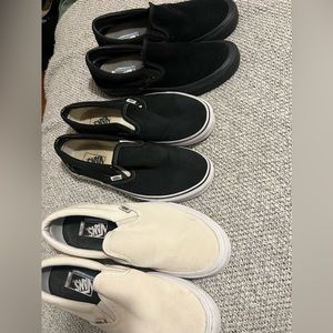 🏁 3 PAIRS OF VANS SLIDES 🏁